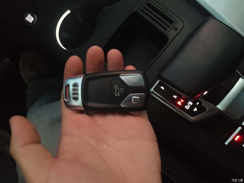 Audi A4L, 2023 8