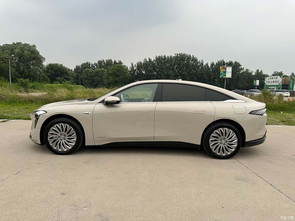 Buick L7, 2025 7