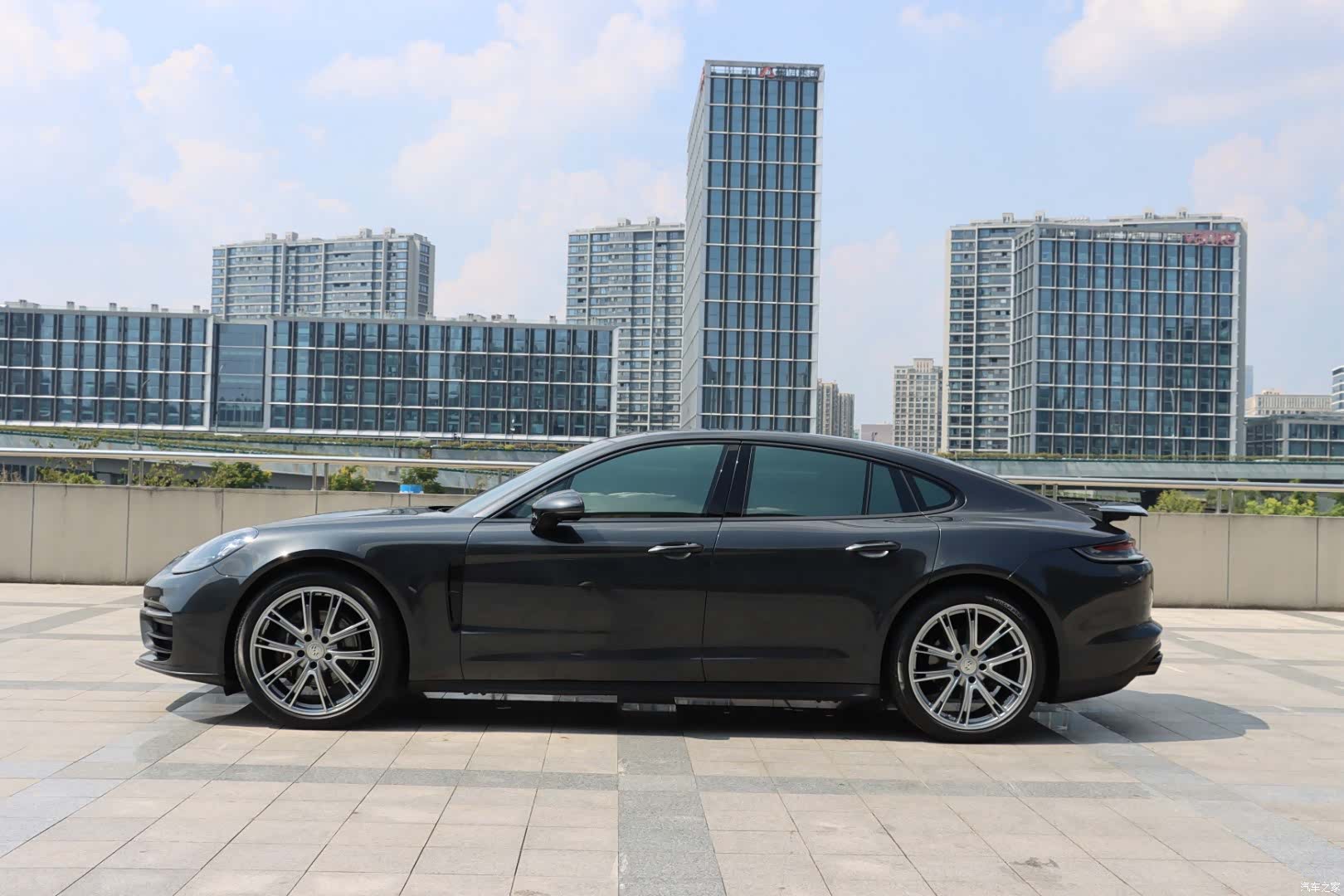 Porsche Panamera, 2022 4
