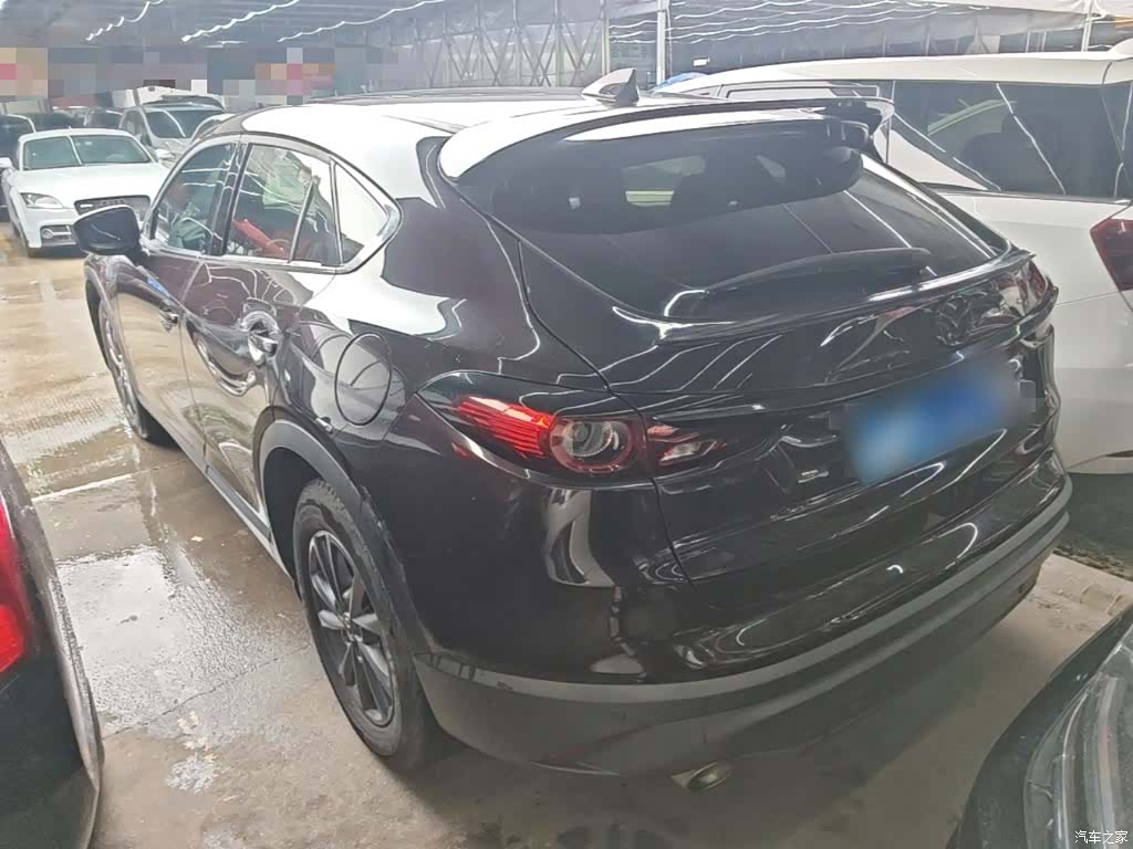Mazda CX-4, 2021 все фото