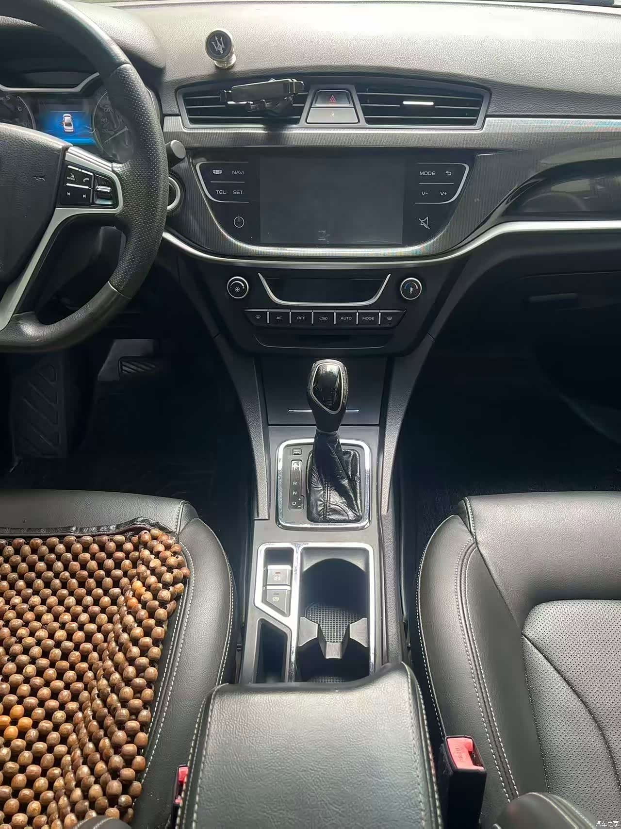 Geely Emgrand, 2016 8