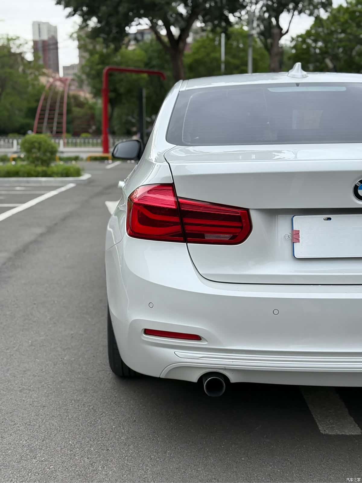 BMW 3 Series, 2016 13