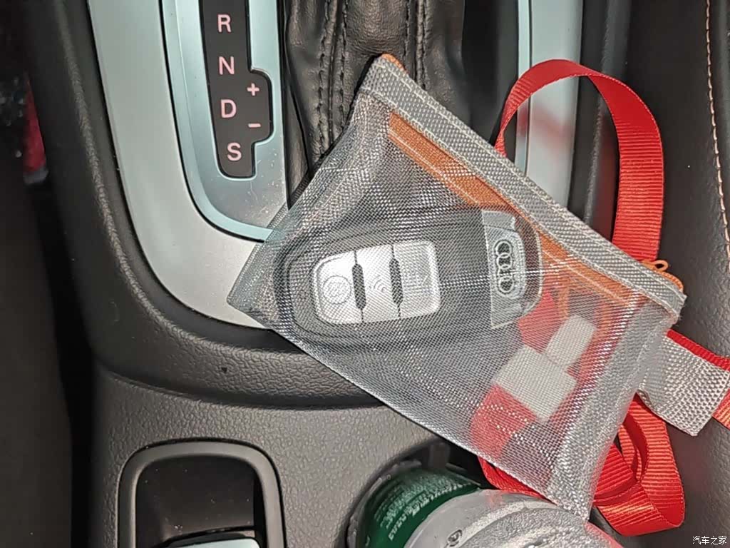 Audi Q3, 2018 9