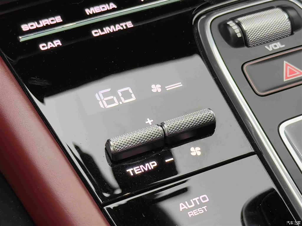 Porsche Cayenne, 2022 15