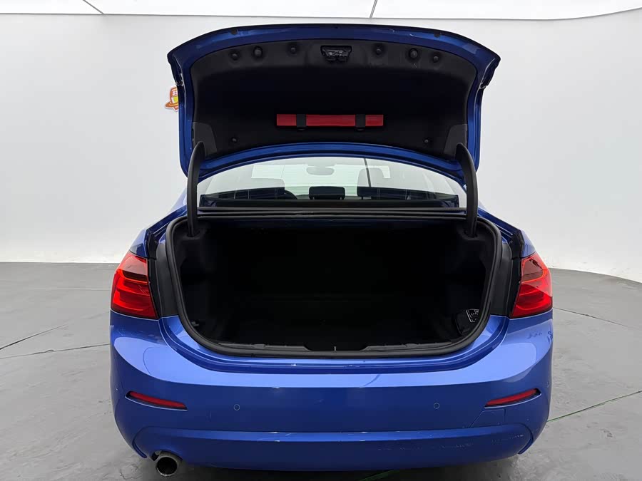 BMW 1 Series 2019, фото 12