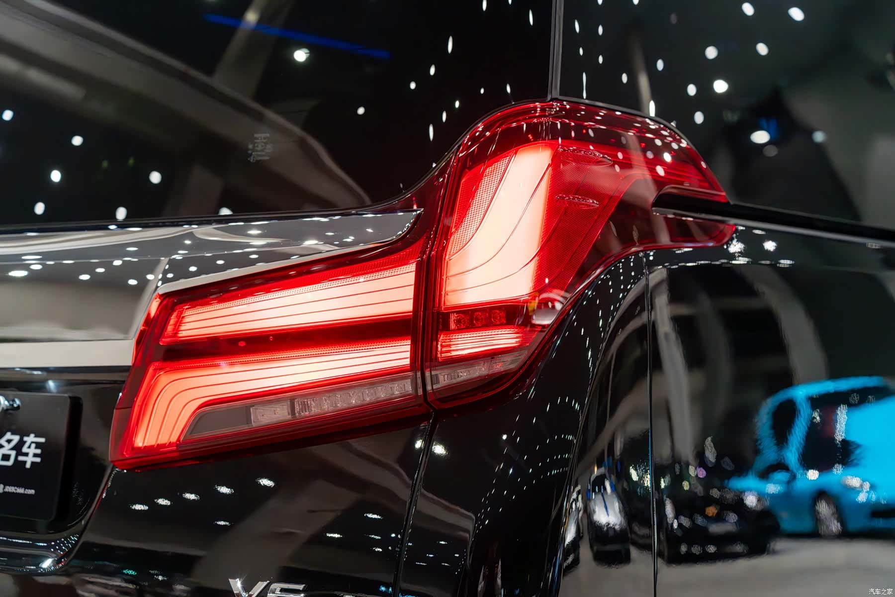 Toyota Alphard, 2019 6