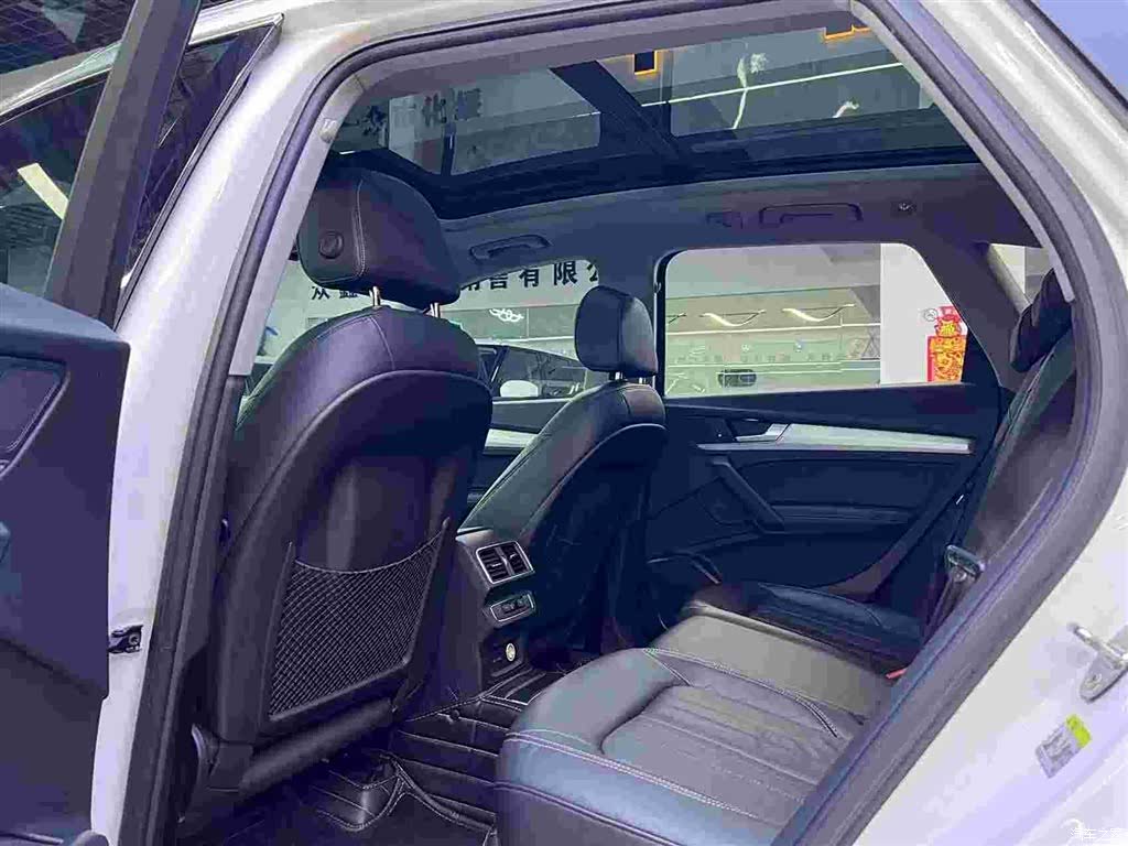 Audi Q5L, 2020 6