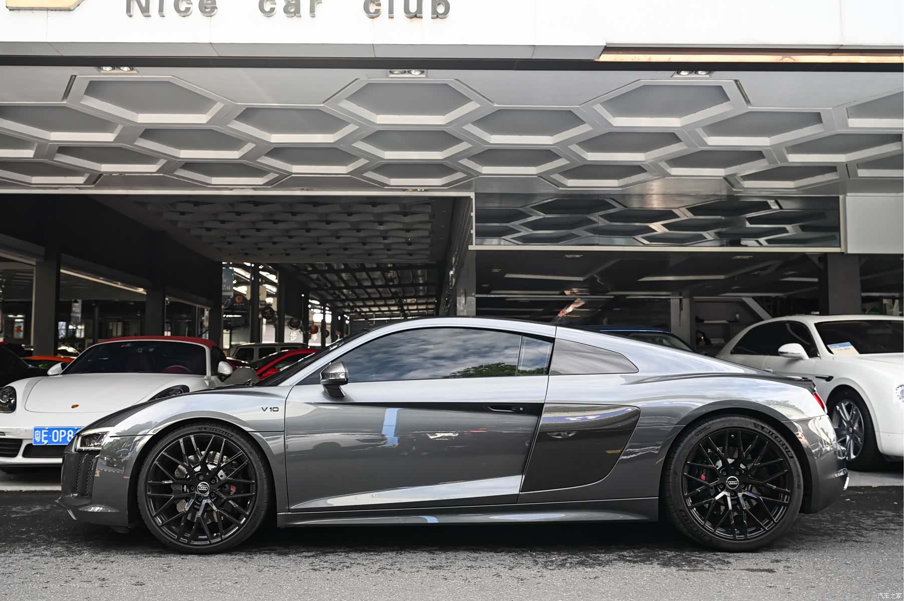 Audi R8, 2018 2