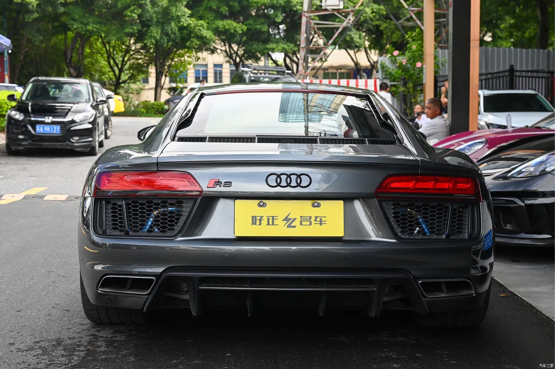 Audi R8, 2018 все фото