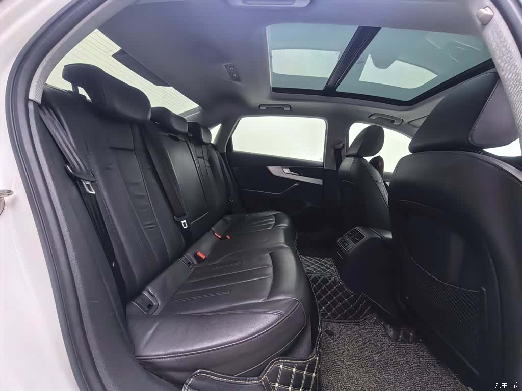 Audi A4L, 2019 11