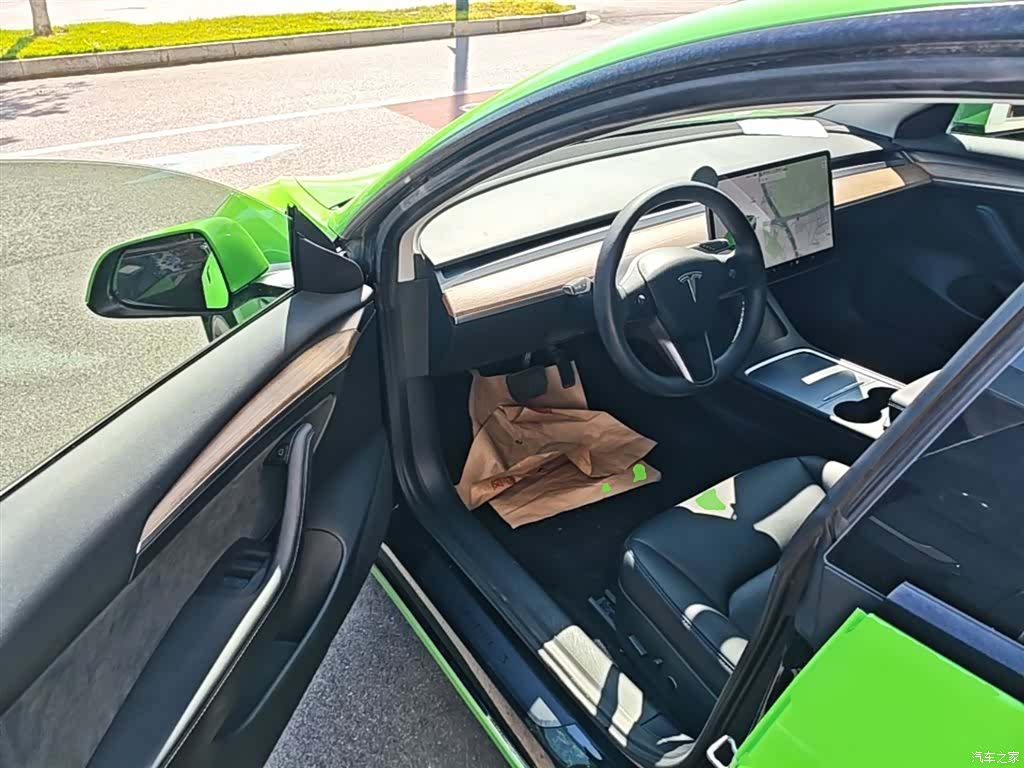 Tesla Model 3, 2021 16