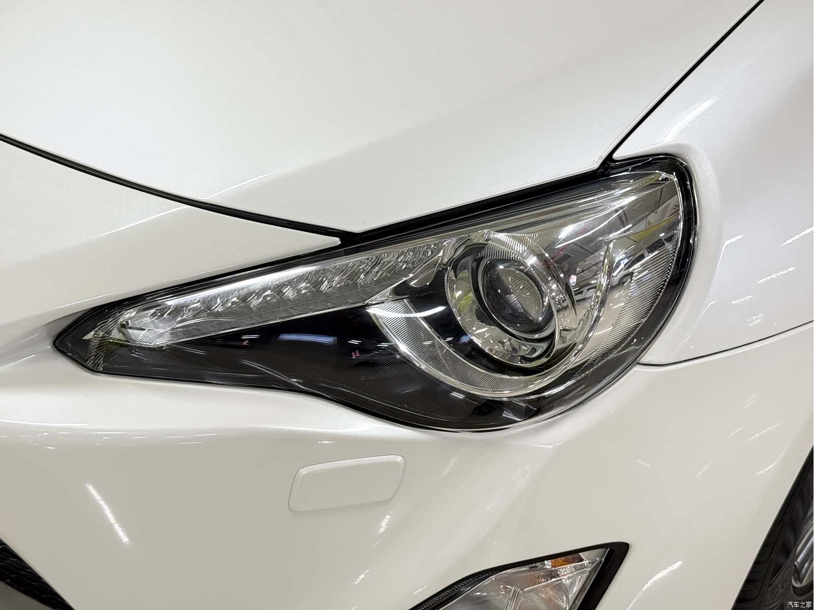 Toyota 86, 2014 3