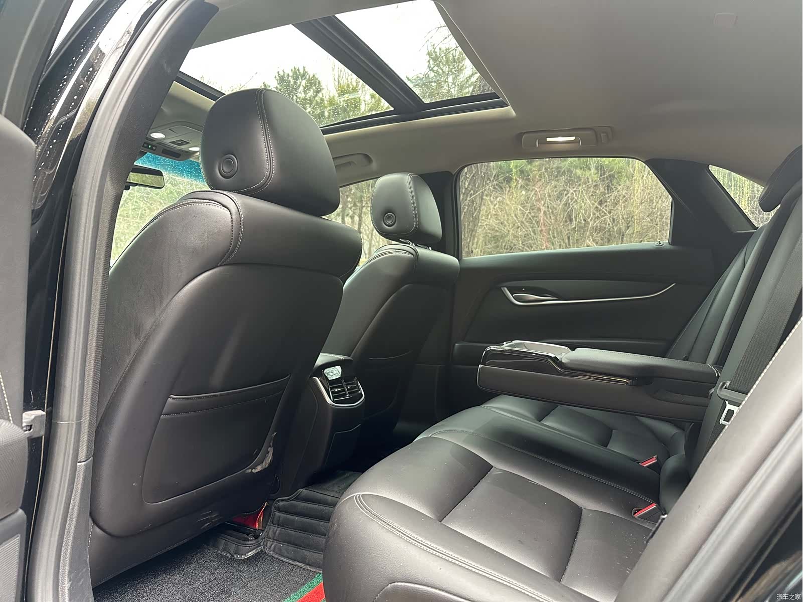 Cadillac XTS, 2019 10