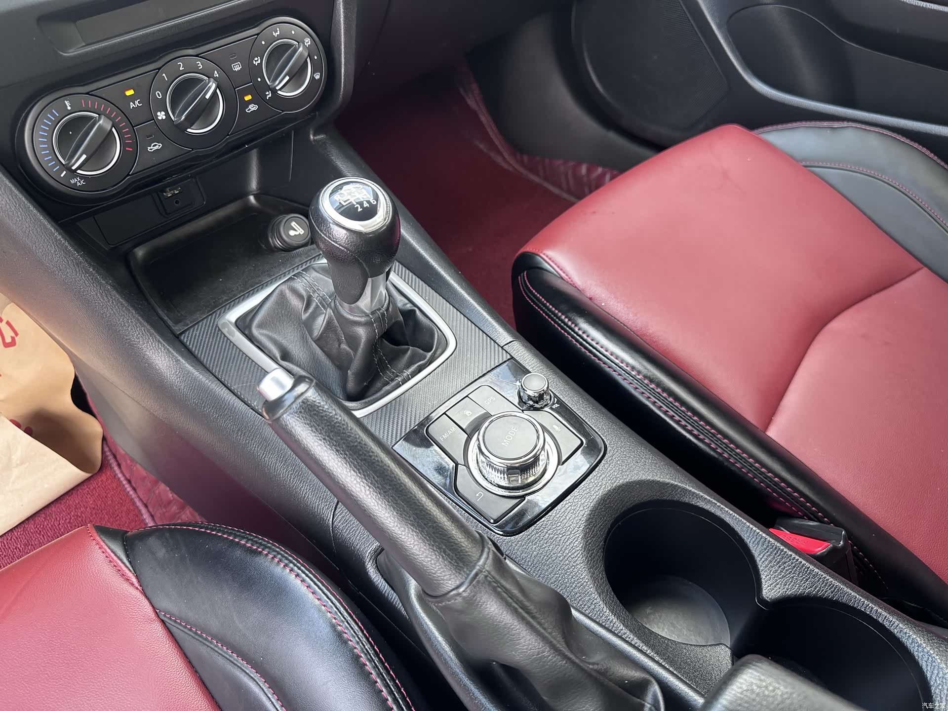Mazda Mazda3, 2019 24