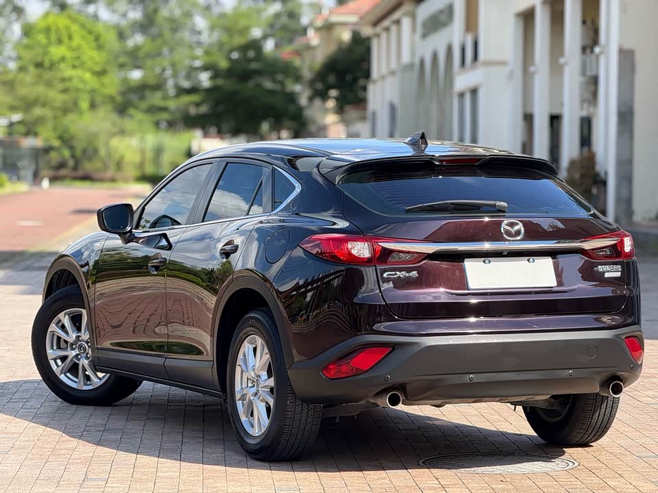 Mazda CX-4