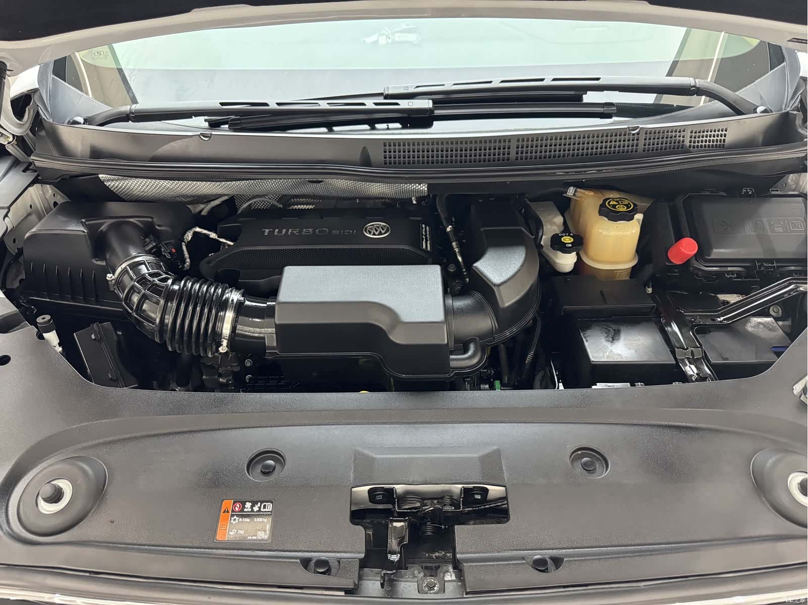 Buick GL8, 2021 8