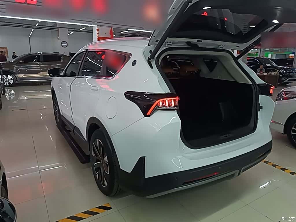 Jetour L7, 2025 все фото