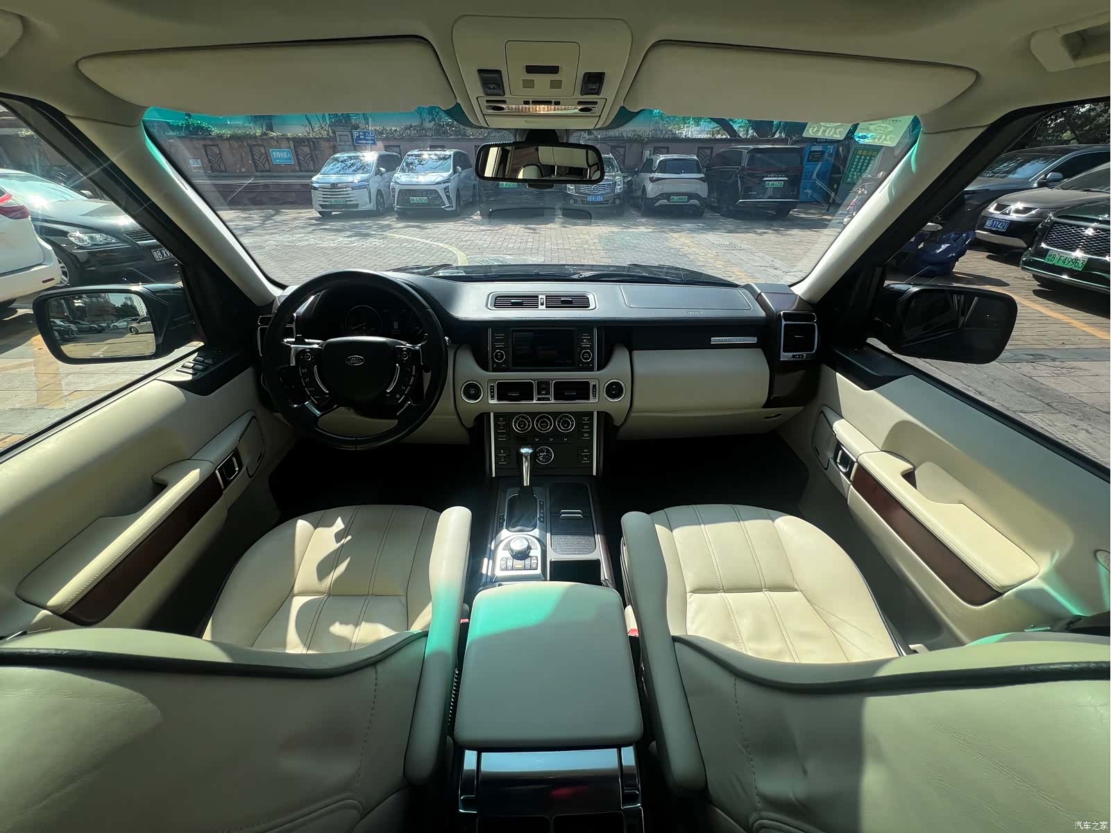 Land Rover Range Rover, 2012 все фото