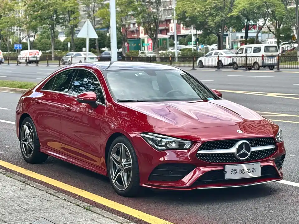 Mercedes-Benz CLA