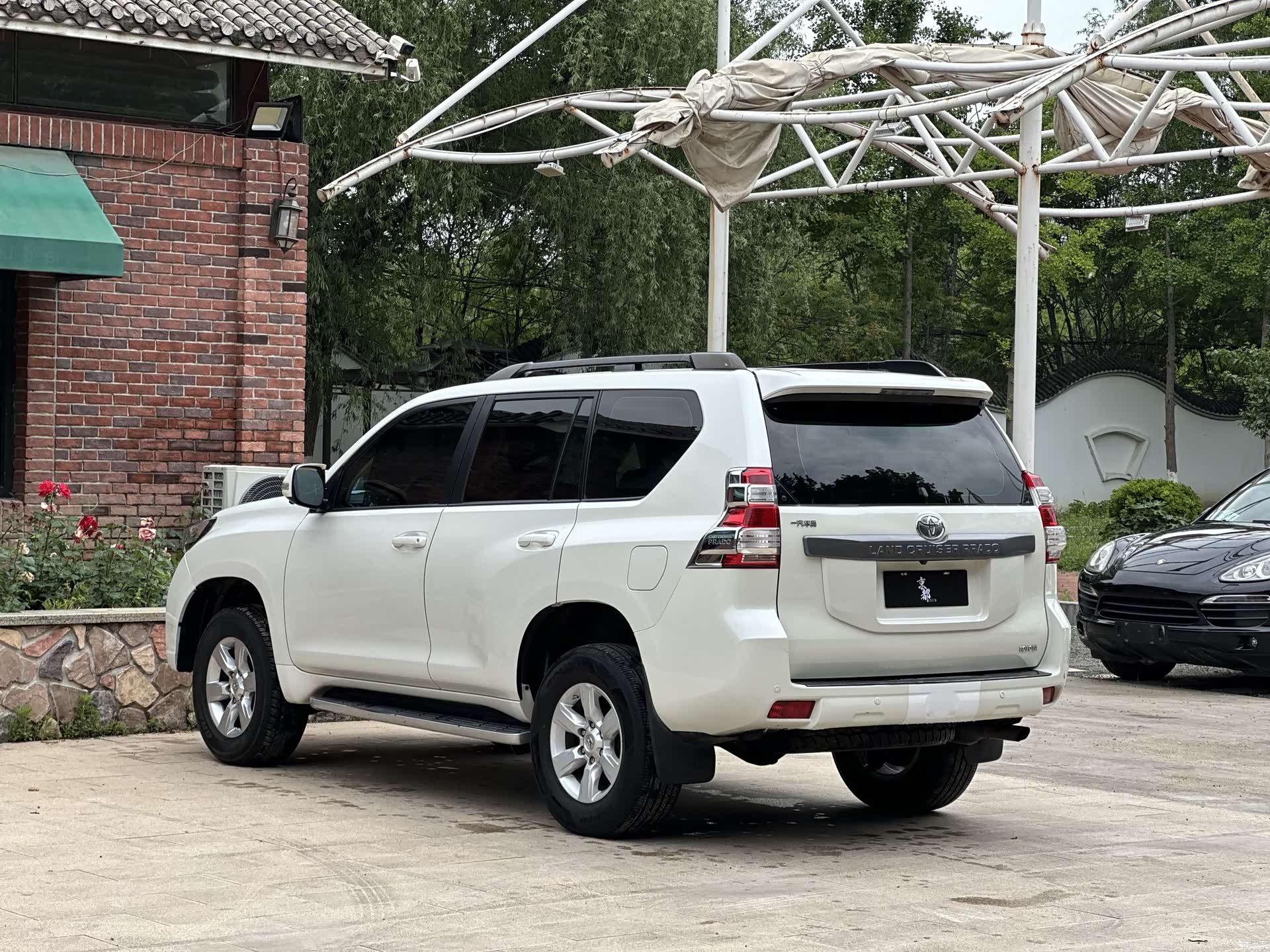 Toyota Prado, 2015 6