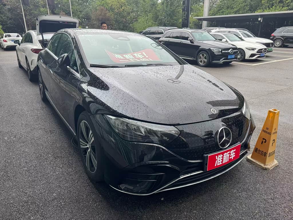 Mercedes-Benz EQE