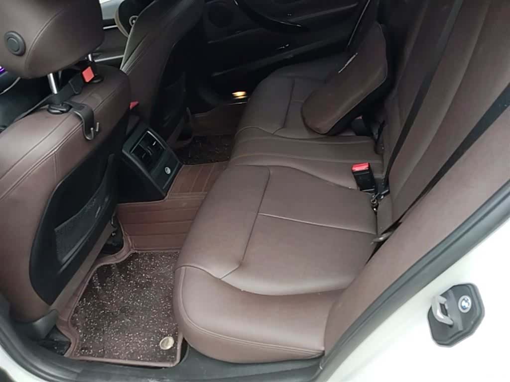 BMW 3 Series, 2018 17