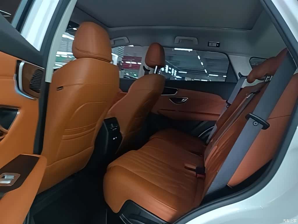 Jetour L7, 2025 17