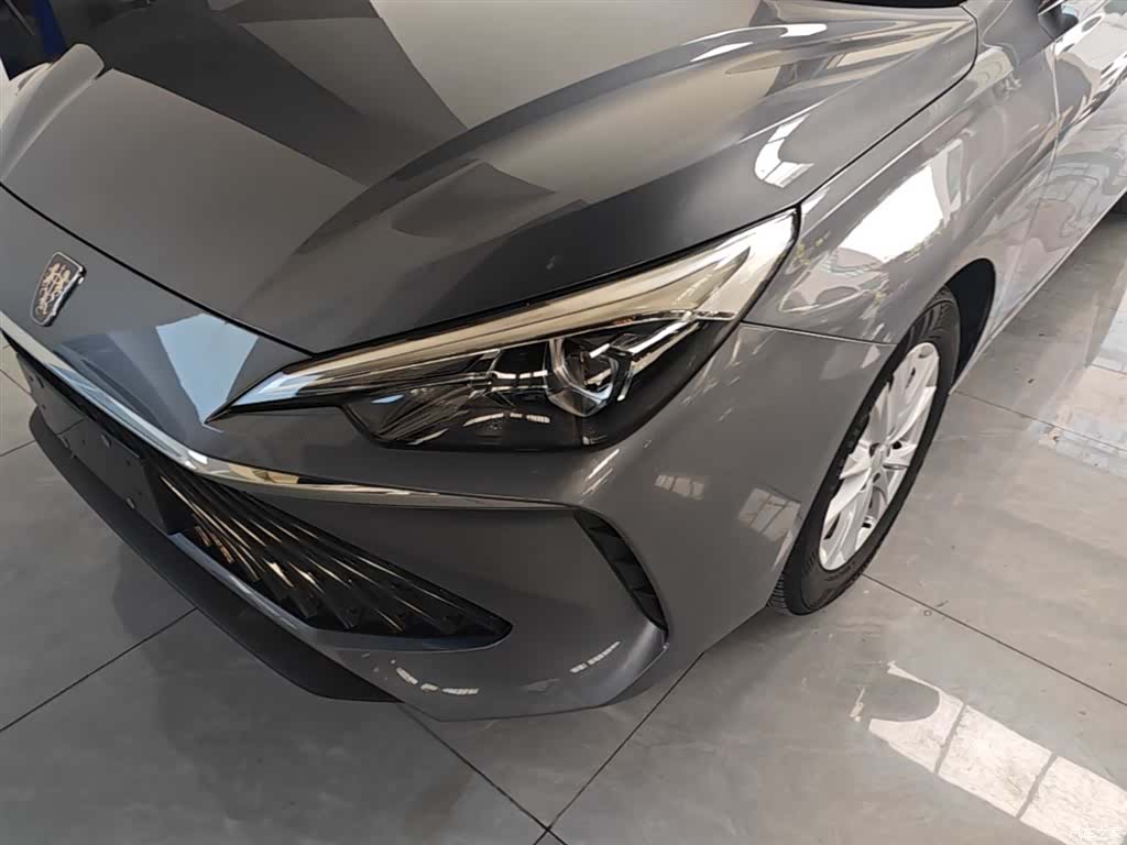 Roewe i5, 2025 24