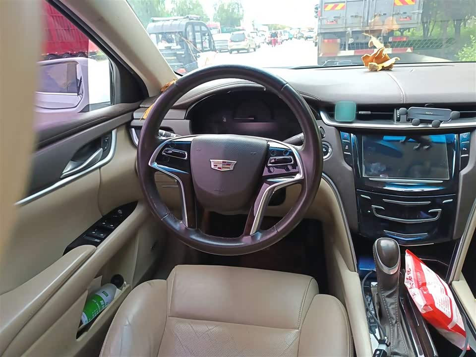 Cadillac XTS