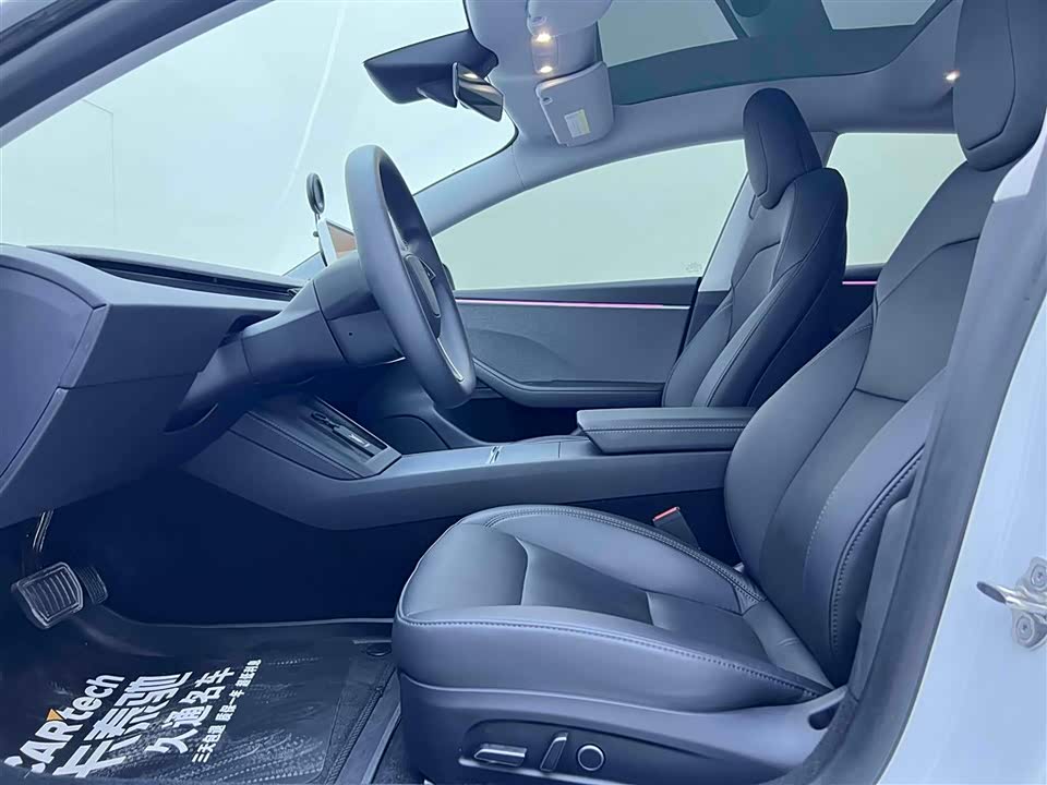 Tesla Model 3 Tesla Model 3