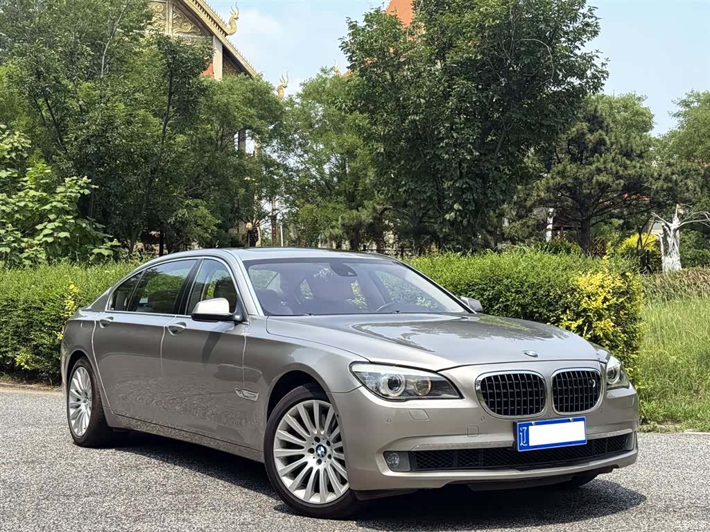 BMW 7 Series, 2012 2