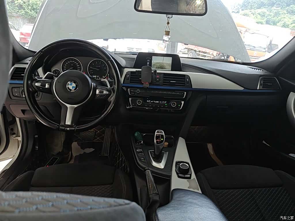 BMW 3 Series, 2018 10