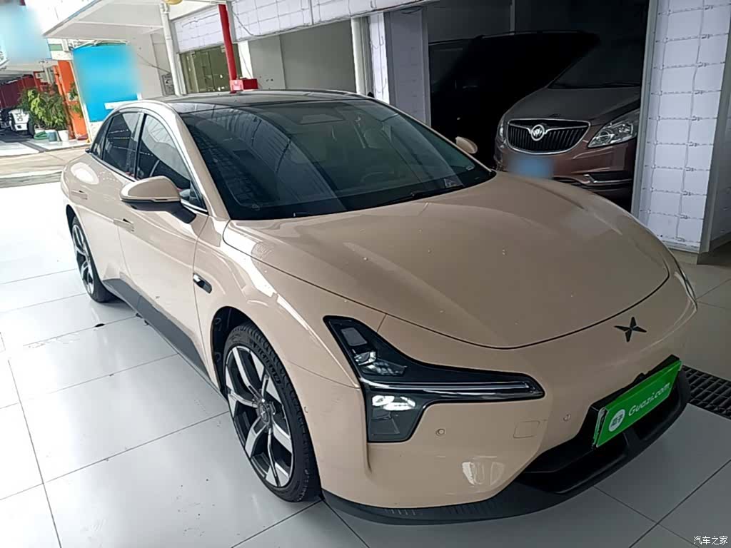 Xpeng Mona M03, 2025 4