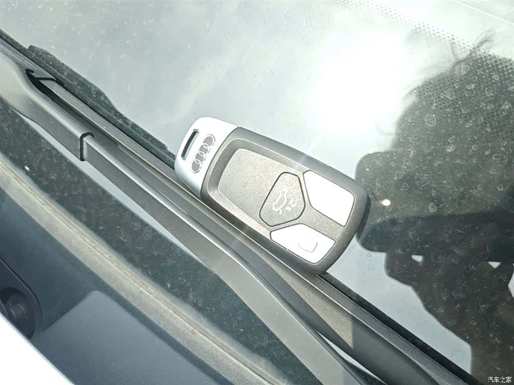 Audi A4L, 2021 9