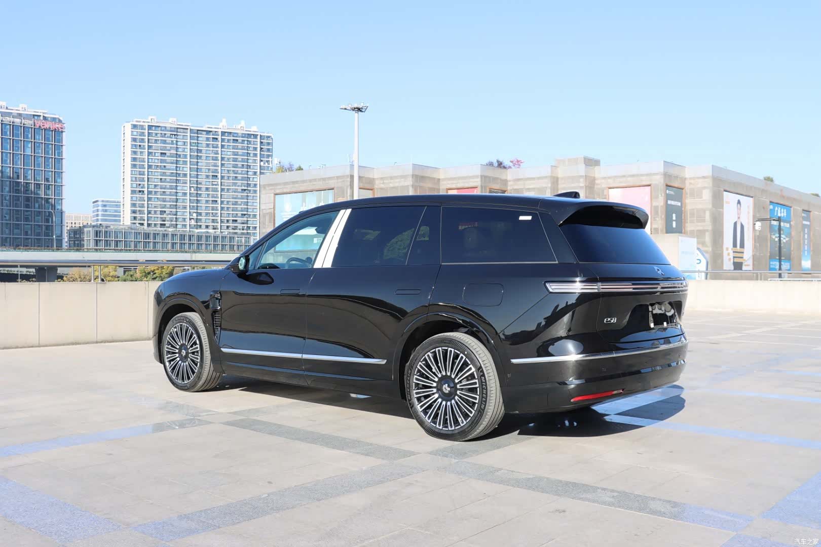 NIO ES8, 2026 все фото