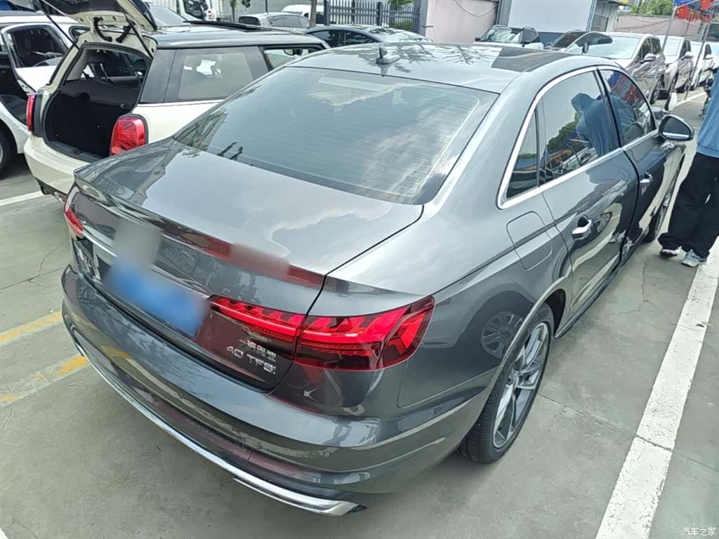 Audi A4L, 2021 7