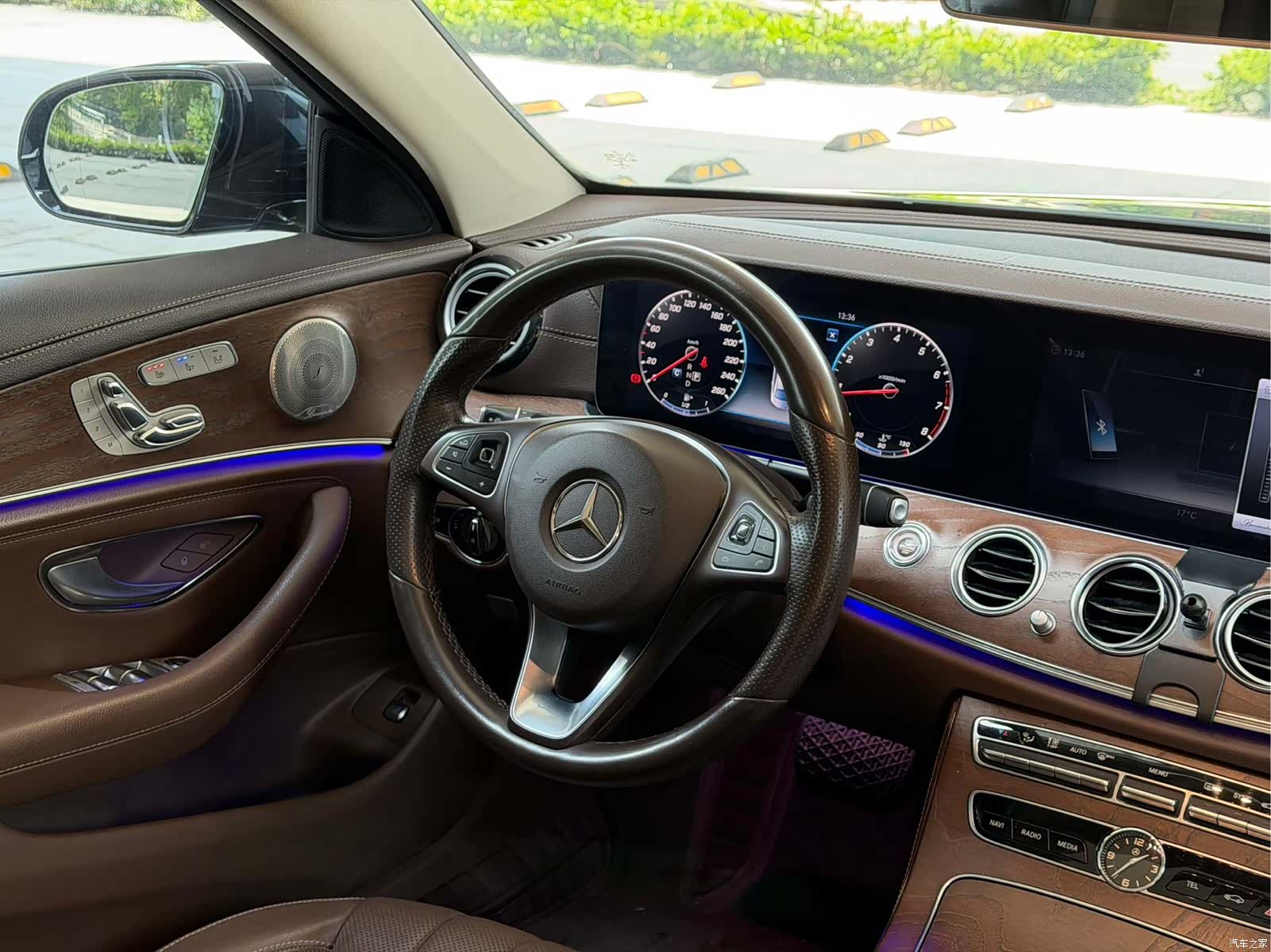 Mercedes-Benz E-Class, 2018 4
