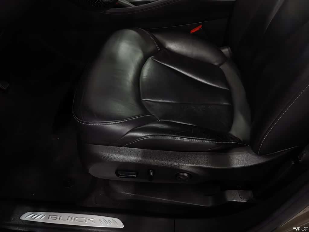 Buick Envision Plus, 2019 20