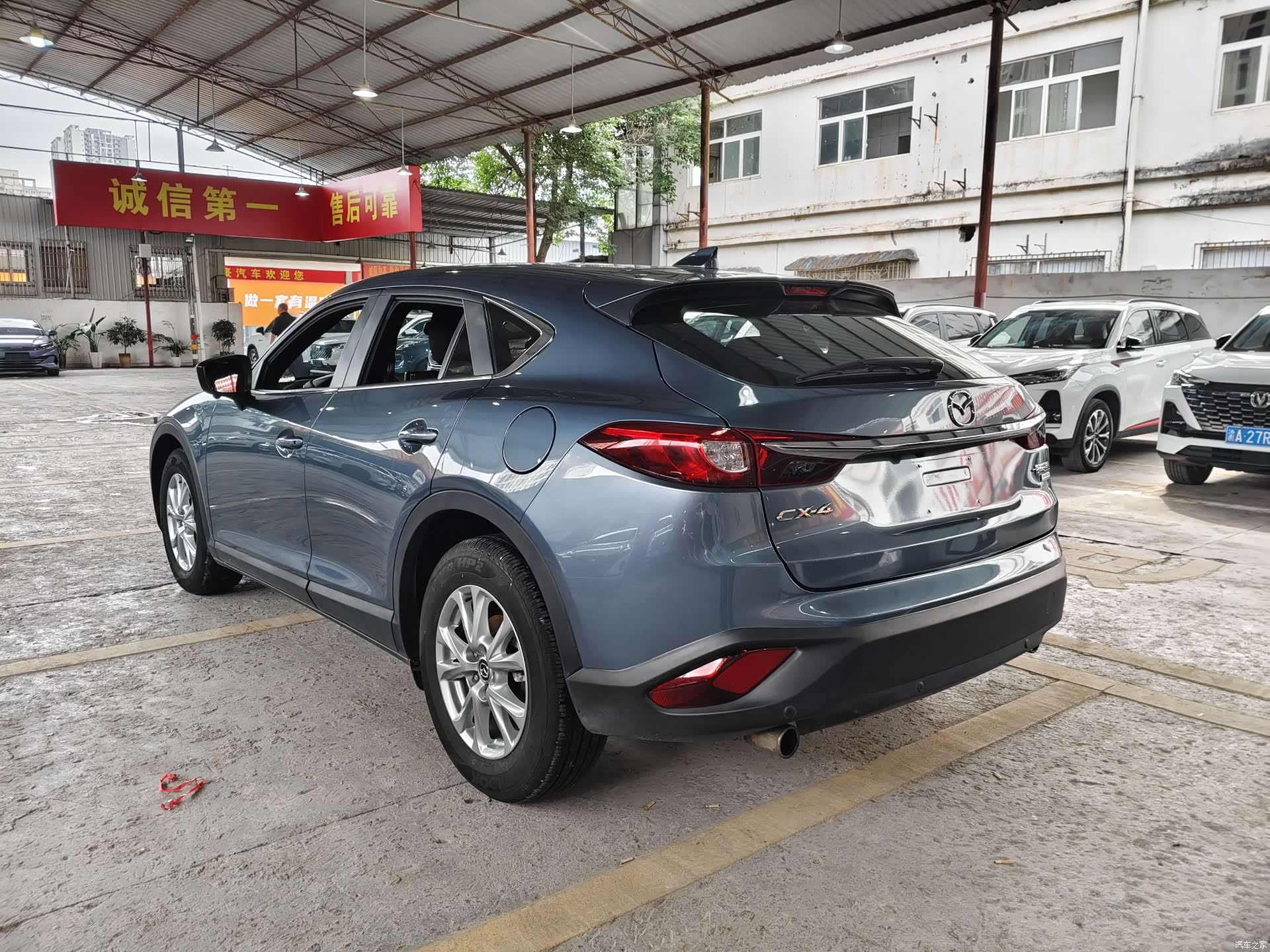 Mazda CX-4, 2019 10