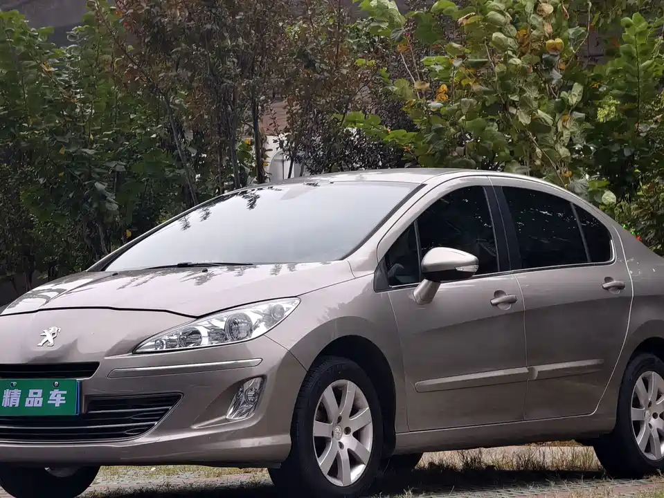 Peugeot 408