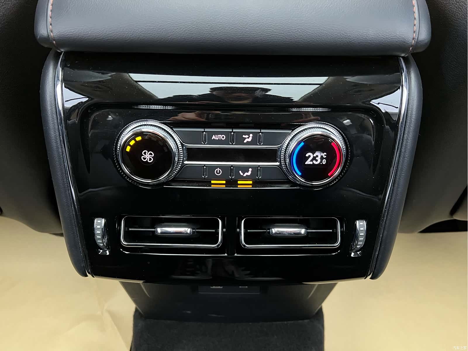 Lincoln Aviator, 2024 29