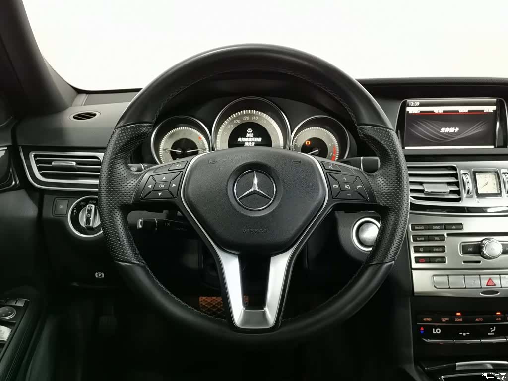 Mercedes-Benz E-Class, 2015 11