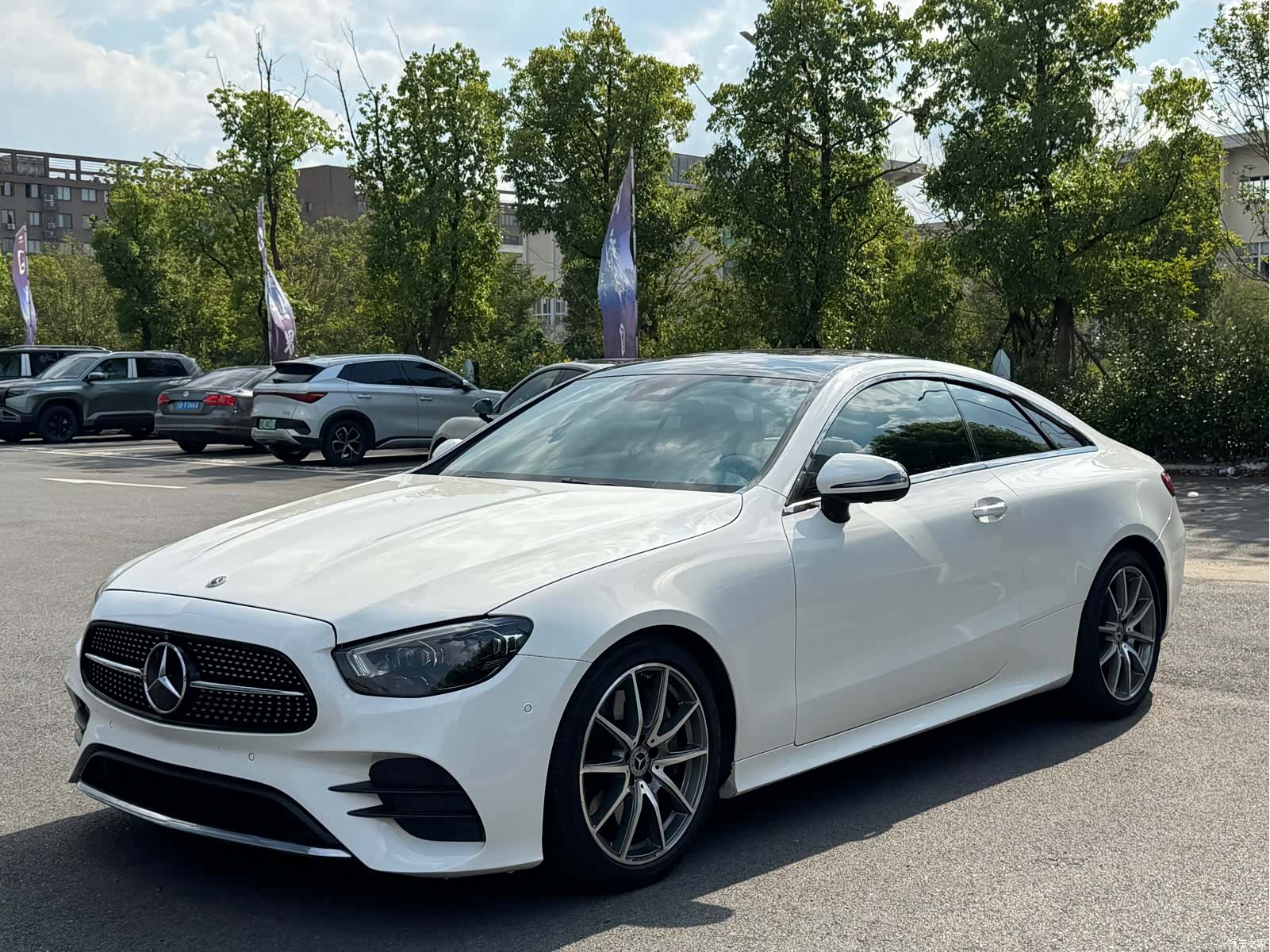 Mercedes-Benz E-Class, 2021 1