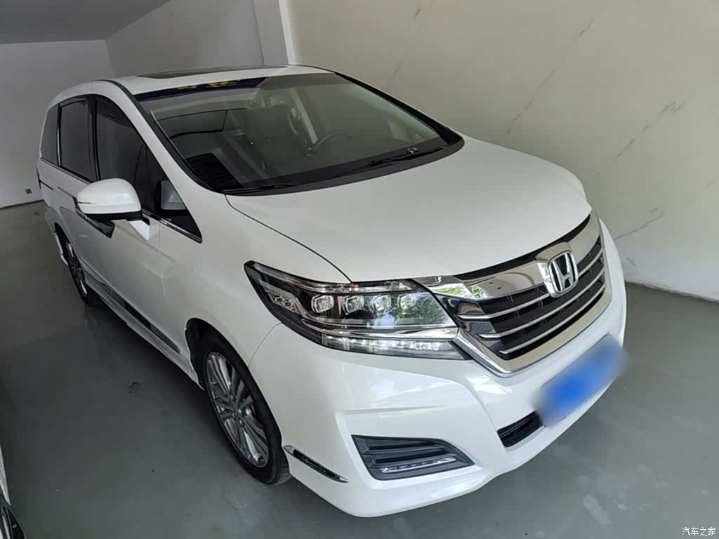 Honda Elysion, 2019 4