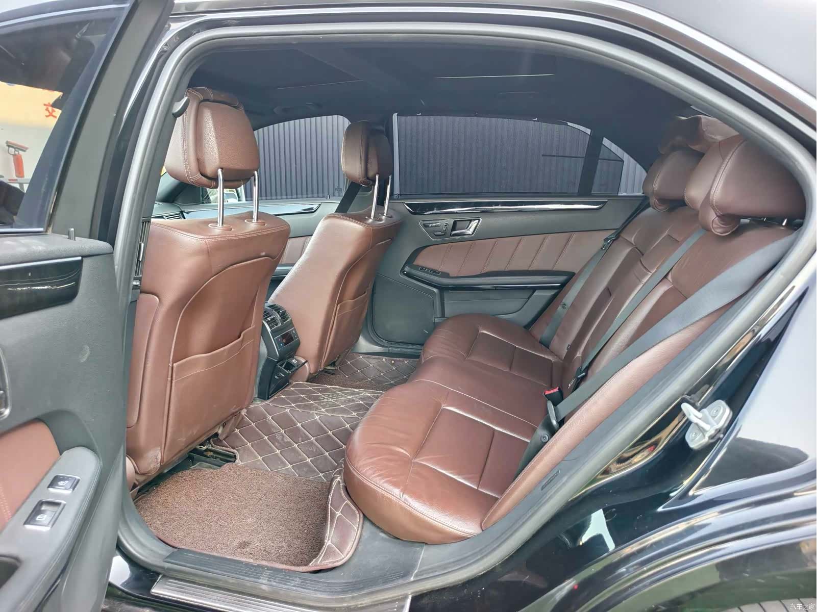 Mercedes-Benz E-Class, 2011 все фото