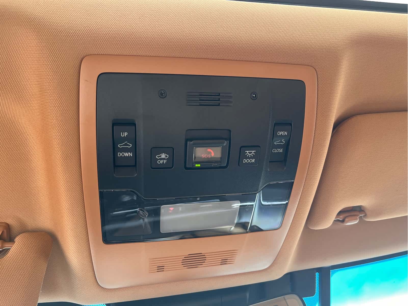 Lexus ES, 2022 16