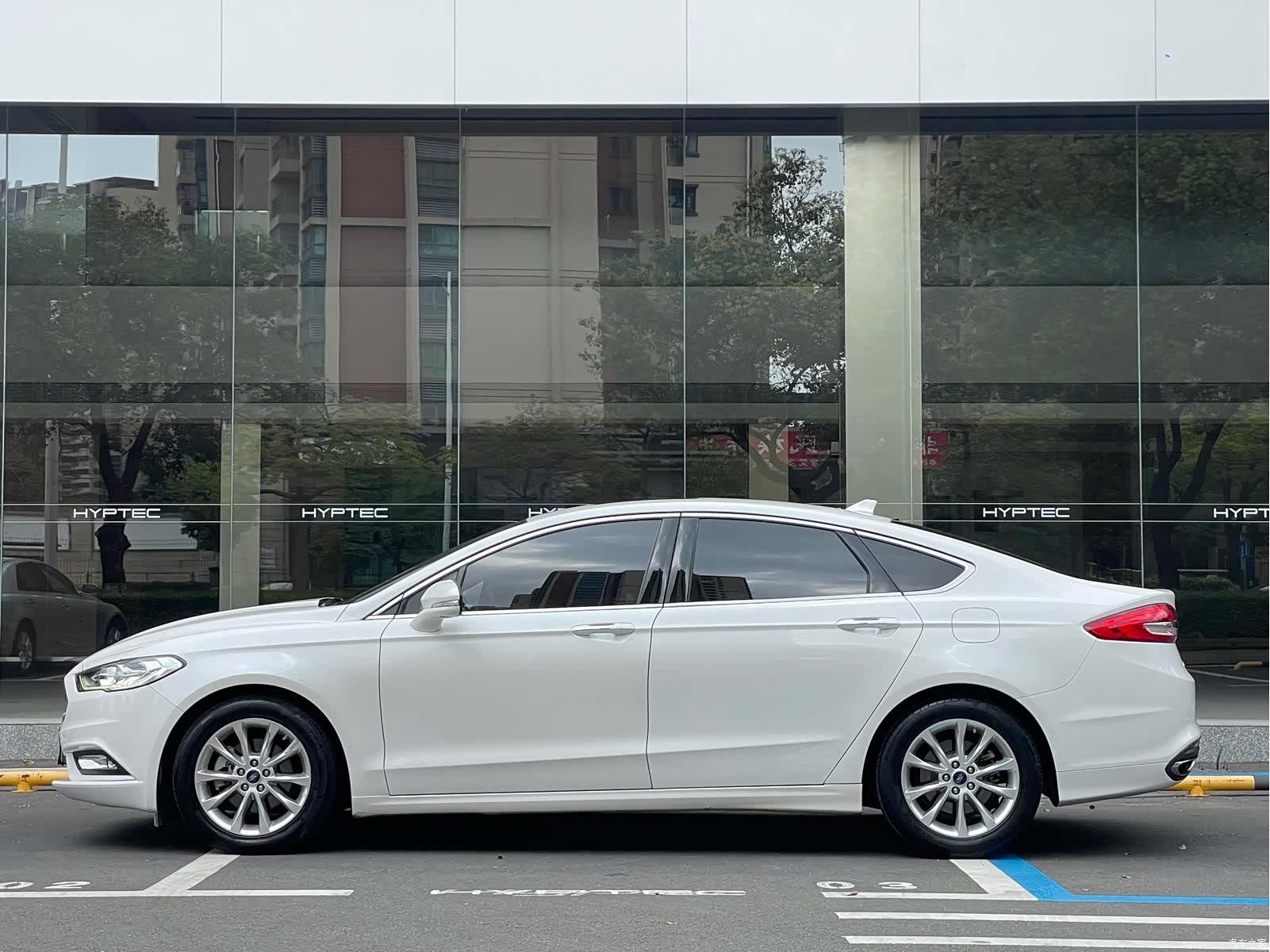 Ford Mondeo, 2017 4