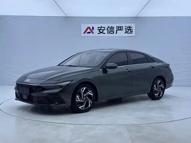Hyundai Elantra 2024 — купить из Китая под заказ