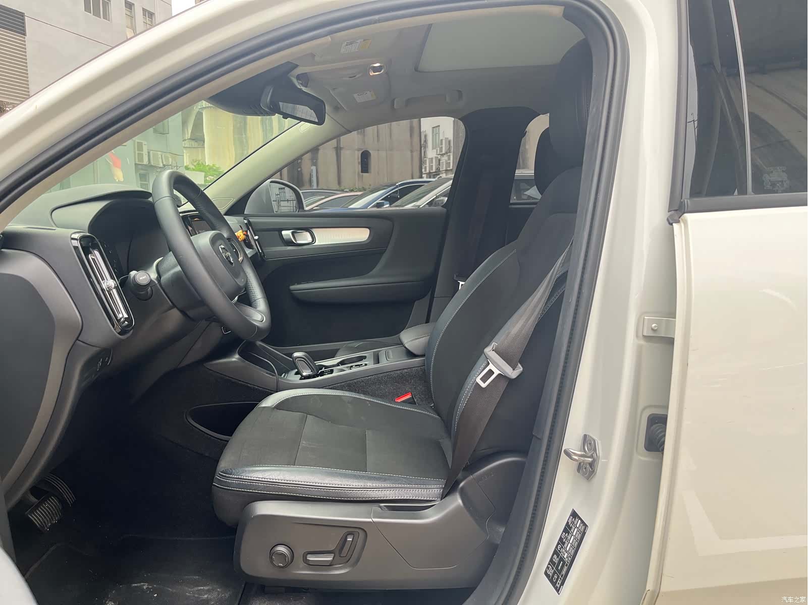 Volvo XC40, 2019 8