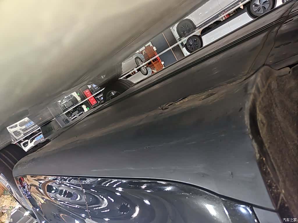 Tesla Model Y, 2023 21